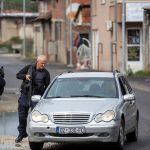 Kosovo: Serbian army approaches from three directions